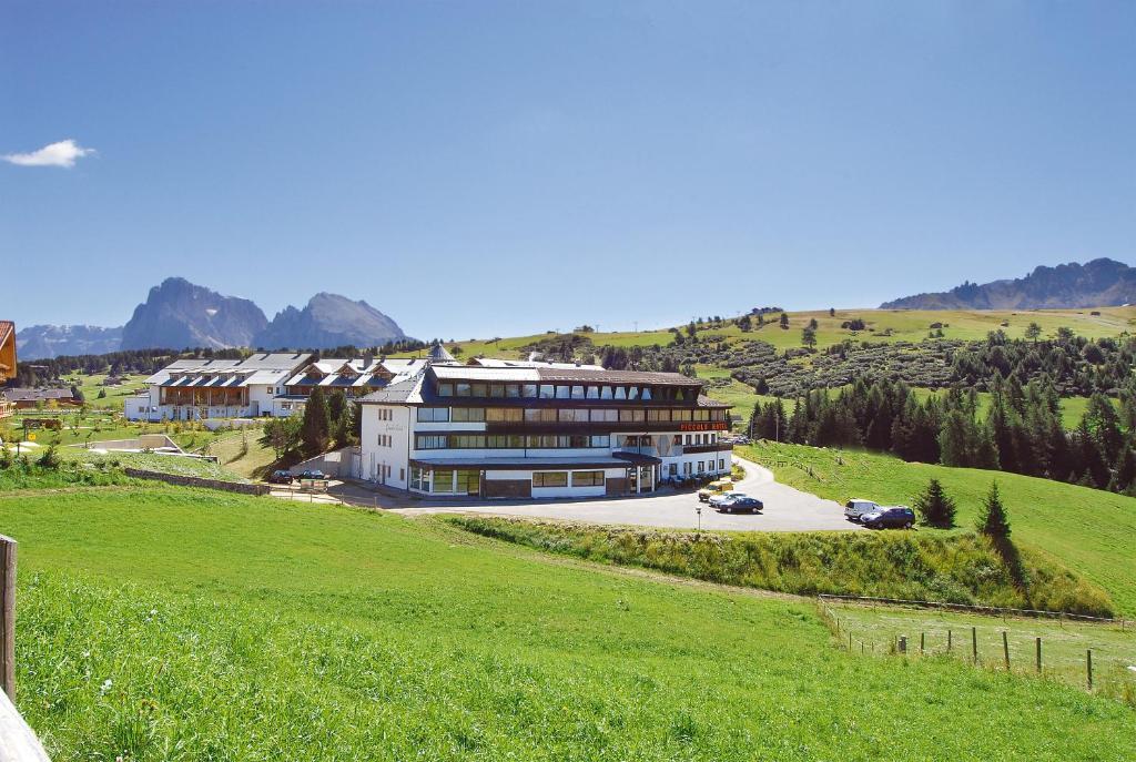 Piccolo Hotel Sciliar Alpe Di Siusi Esterno foto